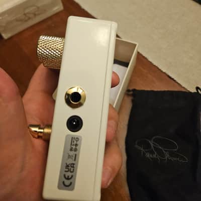 MXR RR104C Randy Rhoads Signature Special Edition Distortion + 2025 - Present - Cream image 5