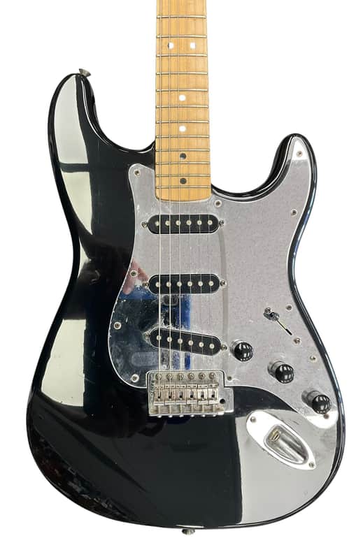 Fender Guitar - Electric Stratocaster Standard image 1