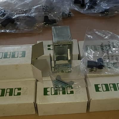 EDAC ALUMINIUM  COVER FOR ITT CANNON DL96 +HANDLES (SSL4000) image 2