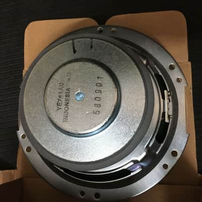one/Single Yamaha  woofer New for HS7 monitor,HS7 p/n YE741A00 4/60w //ARMENS// image 2