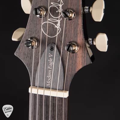 2024 - PRS Modern Eagle V - Black Gold Wraparound Burst image 7