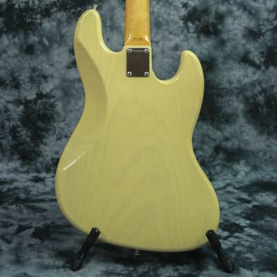 Fender Custom Shop Jazz Bass Fretless Swamp Ash Body Left Handed Made in Japan image 4