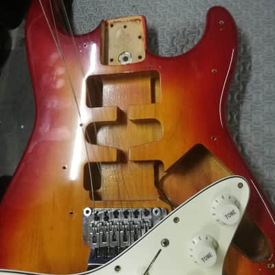 Fender Richie Sambora Signature Cherry Sunburst Japan //// free   many stuffs image 11