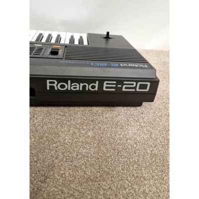 Roland E20/924630 - Excellent image 10