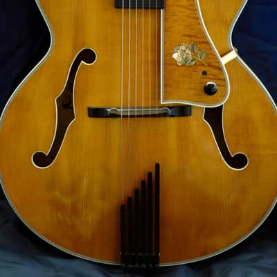 Heritage Johnny Smith Rose w/ Rose Pick Guard 1998 Amber image 24