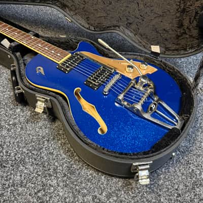 Duesenberg Starplayer TV Blue Sparkle DTV-BLS w/ Hardcase image 10