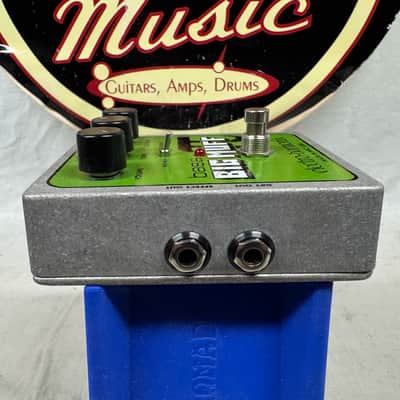 Electro-Harmonix Bass Big Muff Pi π Bass Fuzz Distortion Pedal image 6