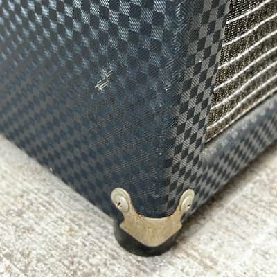 Ampeg Rocket Bass Model B-50R 50-Watt 1x12" Bass Combo 1996 - 2004 - Blue Diamond image 10