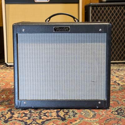 Fender Blues Junior III 15-Watt 1x12" Guitar Combo 2010 - 2017 - Black image 1
