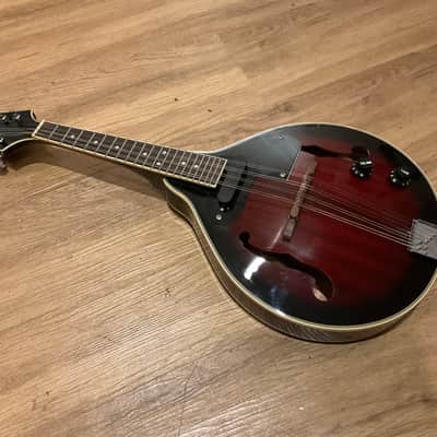 Stagg M50E electric mandolin. image 3