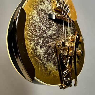 Gretsch G6134TG Limited Edition Paisley Penguin - Gold Paisley image 7