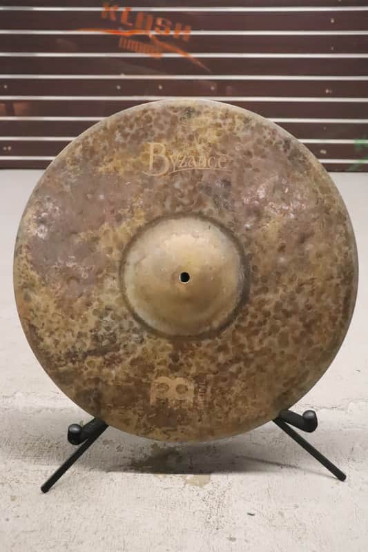 Meinl 18" Byzance Extra Dry Thin Crash Cymbal image 1