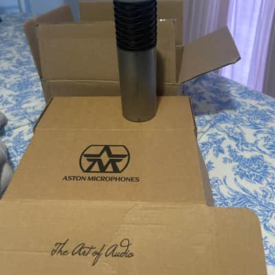 Aston Spirit Large Diaphragm Multipattern Condenser Microphone 2020 - Present - Black image 4