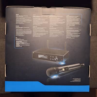 Sennheiser XSW 1-835 Wireless Vocal Set with e835 Dynamic Microphone - Band A (548-572 MHz) 2010s - Black image 2