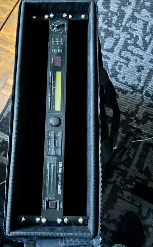 Yamaha SPX990 Professional Multi-Effect Processor 1990s - Black image 1