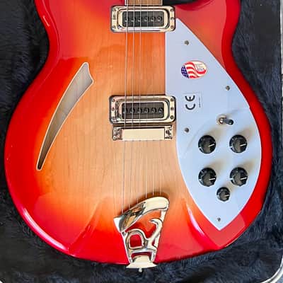 Rickenbacker 360 FG2 mit Koffer image 5