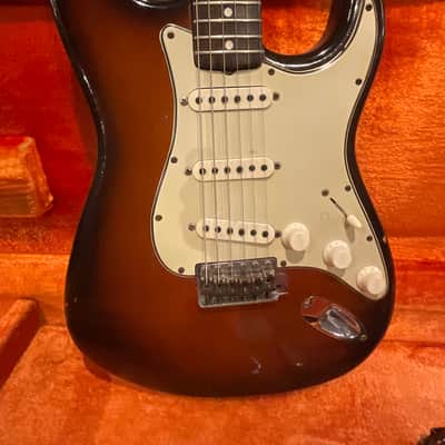 Fender Stratocaster 1965 - Sunburst image 3