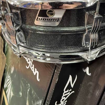Ludwig LM404 Acrolite 5x14" 8-Lug Aluminum Snare Drum with Black/White Badge 1994 - 2012 - Black Galaxy image 2