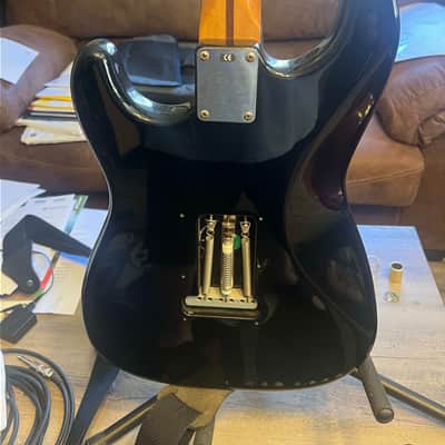 Fender Stratocaster 1994 - Black/Tortoise shell pick guard image 11