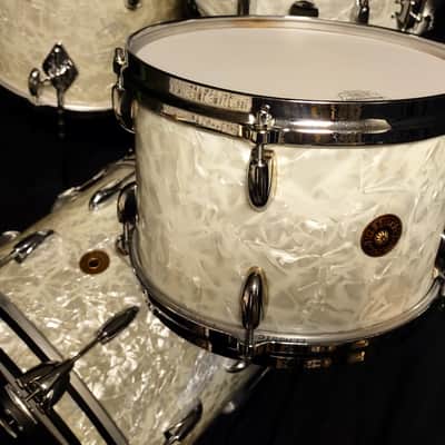 Gretsch Round Badge Jazz Kit Vintage 60s 16"x12" bass drum! image 4