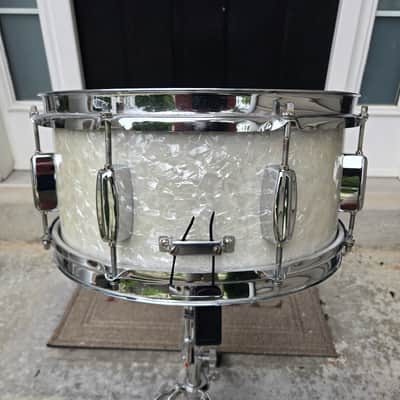 Rogers 6.5x14 wooden snare drum 1960s - white Marine Pearl image 3