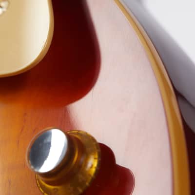 Gibson Custom 1960 Les Paul Standard Reissue, Washed Cherry Sunburst | Demo image 7