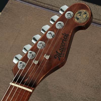 Walla Walla Guitar Company Marverick Pro Crystal Tattoo and Rose [SN 900510] [07/02] image 7
