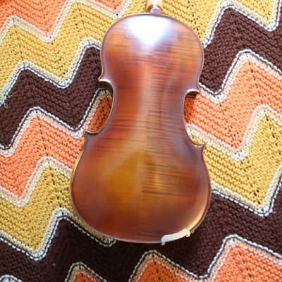 Glaesel Violin from Germany circa 2005 - Comes with Bow and Case image 4