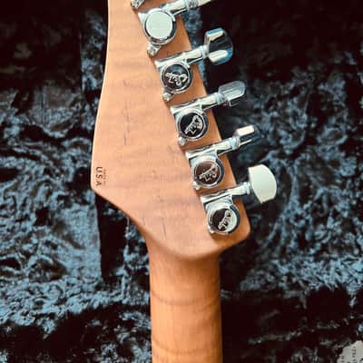 Suhr Custom Shop Modern Honey Amber Burst image 16