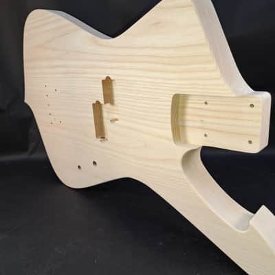 Unfinished Ash Iceman P bass guitar body - fits fender necks J2515 image 7