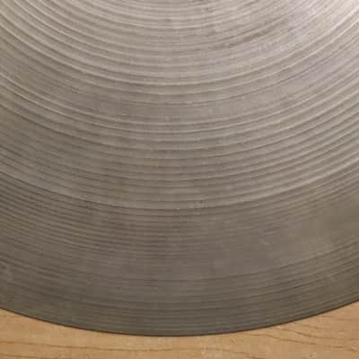 Zildjian 14" A. Avedis Thin Crash Cymbal 698g's Vintage 1970's image 3