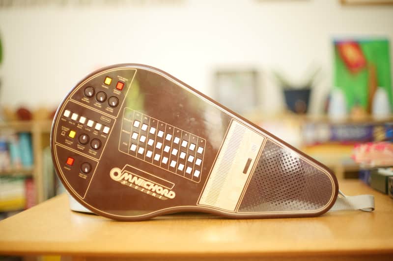 Suzuki OM-27 Omnichord 1981 - Brown image 1