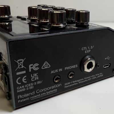 Boss IR-200 Amp and IR Cabinet 2021 - Present - Silver image 3