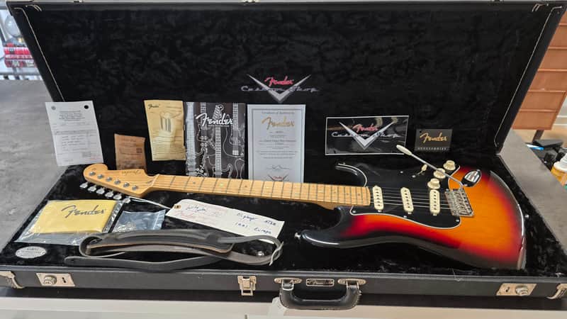Fender Custom Shop Classic Player Stratocaster 2004 Sunburst Birdseye Neck Sperzel Tuners 3TSB image 1