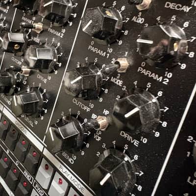 Erica Synths Perkons HD-01 - black - Mint image 9