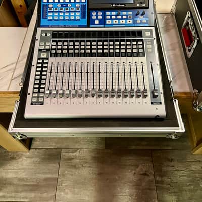 Presonus StudioLive 3 / with Gator Case image 5