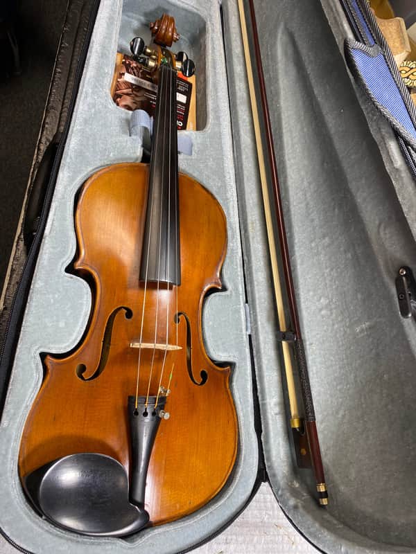 Unmarked Copy of Joseph Guarnerius Violin image 1