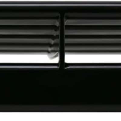 MONO Rail Large Pedalboard, 32" x 16.7" w/ Stealth Pro Accessory Case image 5
