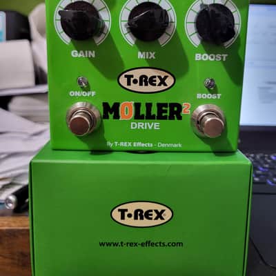T-Rex Moller 2 2010s - Green image 1
