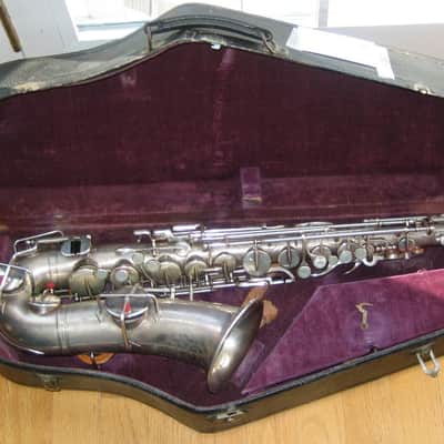 Buescher True Tone alto saxophone from 1927 - silver plated image 13