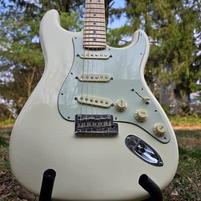 Fender American Professional Stratocaster with Maple Fretboard 2017 - 2019 - Olympic White 💥Upgraded Righteous Sound Pickups HIGH ROAD Set💥 image 6