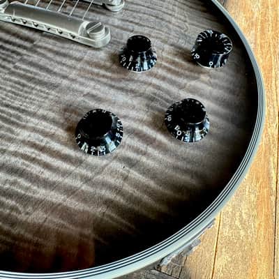 SERIAL# 003!!!! GIBSON CUSTOM SHOP VIVIAN CAMPBELL LES PAUL CUSTOM (SIGNED) 2018 W/ AN UNREAL TOP STAINED IN ANTRIM BASALT BURST + ORIGINAL HARDSHELL CASE - EXCELLENT CONDITION - ULTRA RARE!!! image 6