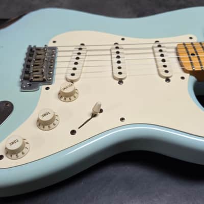 Fender 1956 Stratocaster Relic CUSTOM SHOP LIMITED EDITION FSR Sonic Blue over Sunburst! 2005 Time Capsule Case Queen American Vintage 50s 1950's Reissue USA Strat Guitar image 25