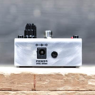 DigiTech FreqOut Natural Feedback Creator 7-Harmonic Feedback Types Effect Pedal Bild 8
