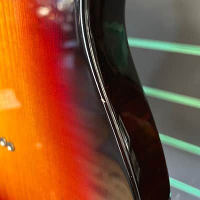 Fender FSR American Vintage '72 Tele Thinline 3-Colour Sunburst 2014 Electric Guitar image 17
