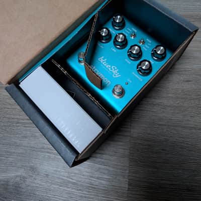 Strymon Blue Sky Reverberator V2 2022 - Present - Blue image 4