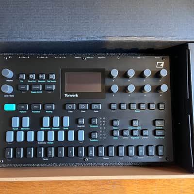 Elektron Tonverk 8-Voice Sampler 2025 - Present - Black image 3
