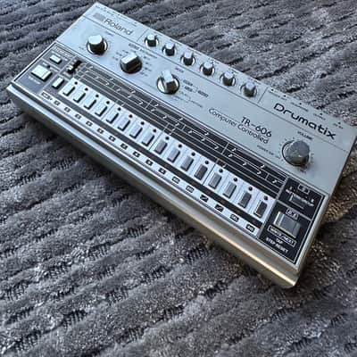 Roland TR-606 Drumatix 1980s - Silver image 3