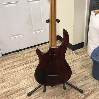 Dean 5 String Fretless Bass image 6
