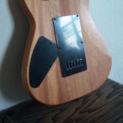 Cort KX700 EverTune - Mahogany body with Ash Top and EverTune Bridge image 2